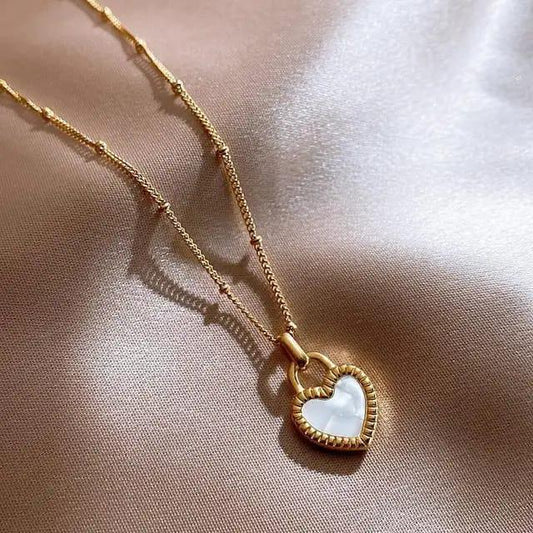 Elegant Gold Heart Pendant Necklace