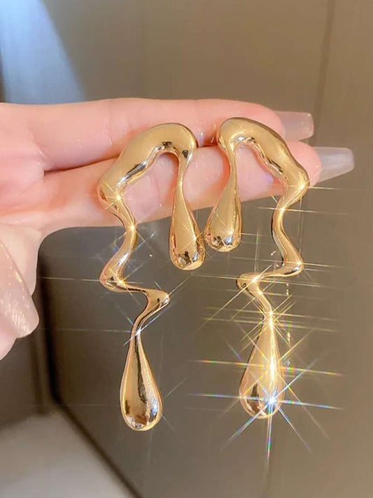 Stylish Golden Coloured Melting Design Earrings