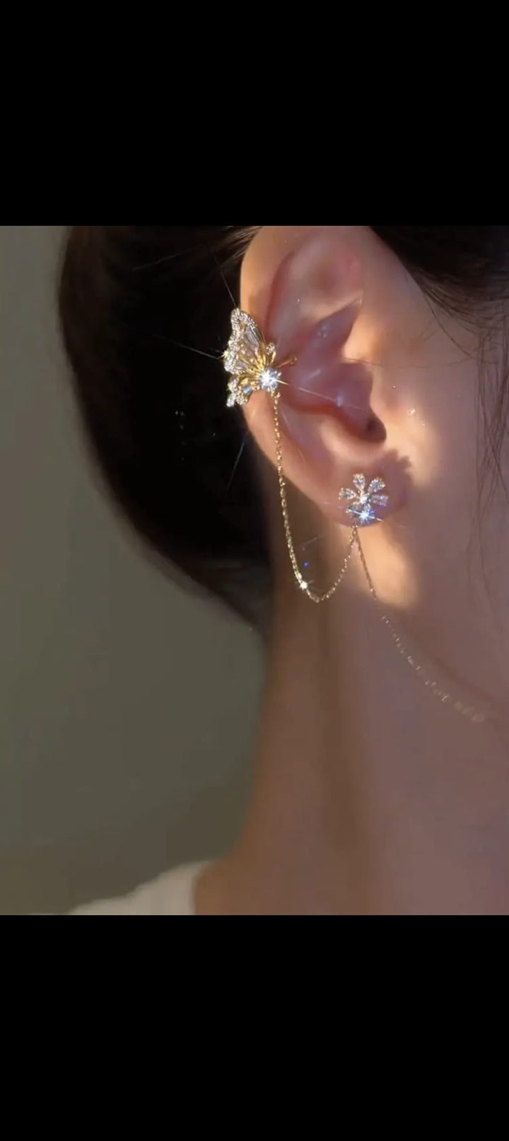 🦋 Elegant Butterfly Earcuff – No Piercing Needed!